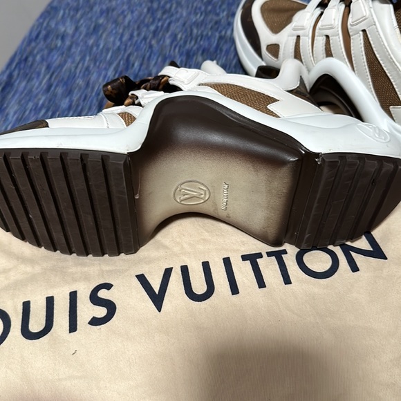 Used worn 1 time like new tight fit - Picture 3 of 6